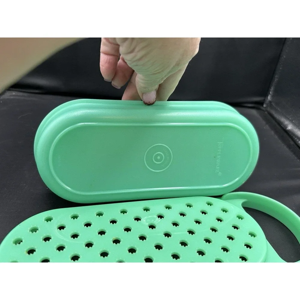 Tupperware cheese grater